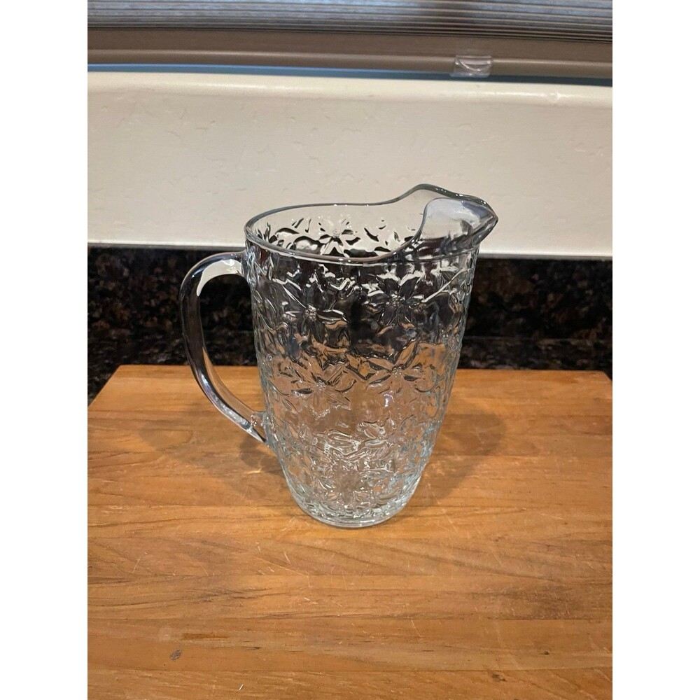 Princess House Fantasia 56oz Pitcher